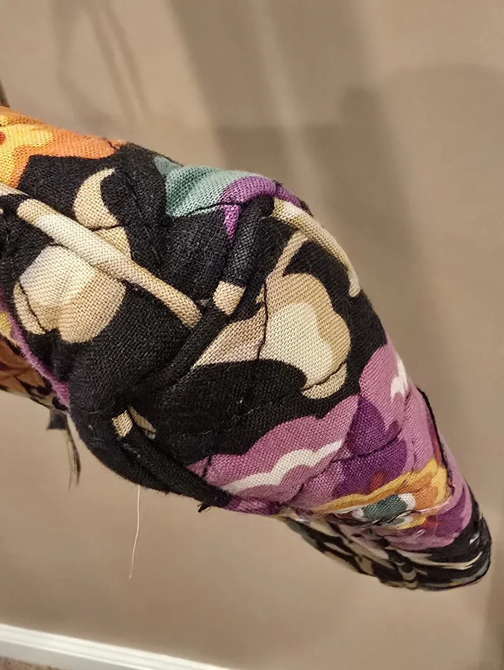 Vera Bradley Retired Suzani Hipster Crossbody Shoulder Bag.